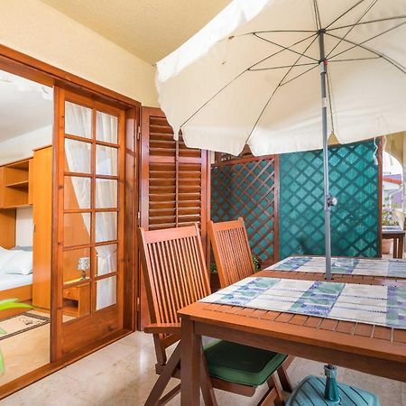 Villa Nada In Fazana - Near The Beach エクステリア 写真