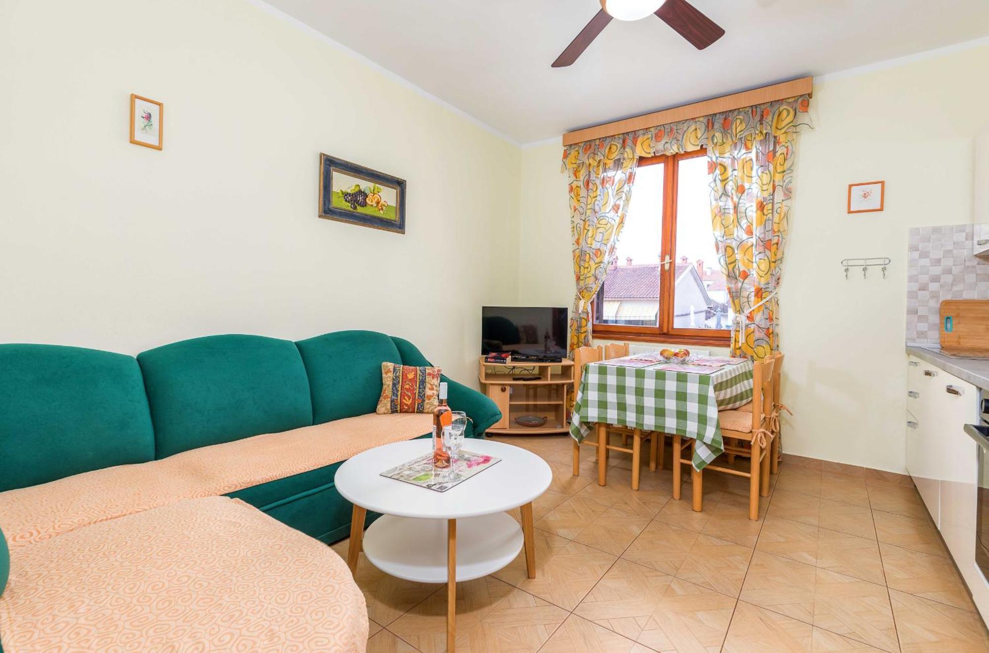 Villa Nada In Fazana - Near The Beach エクステリア 写真