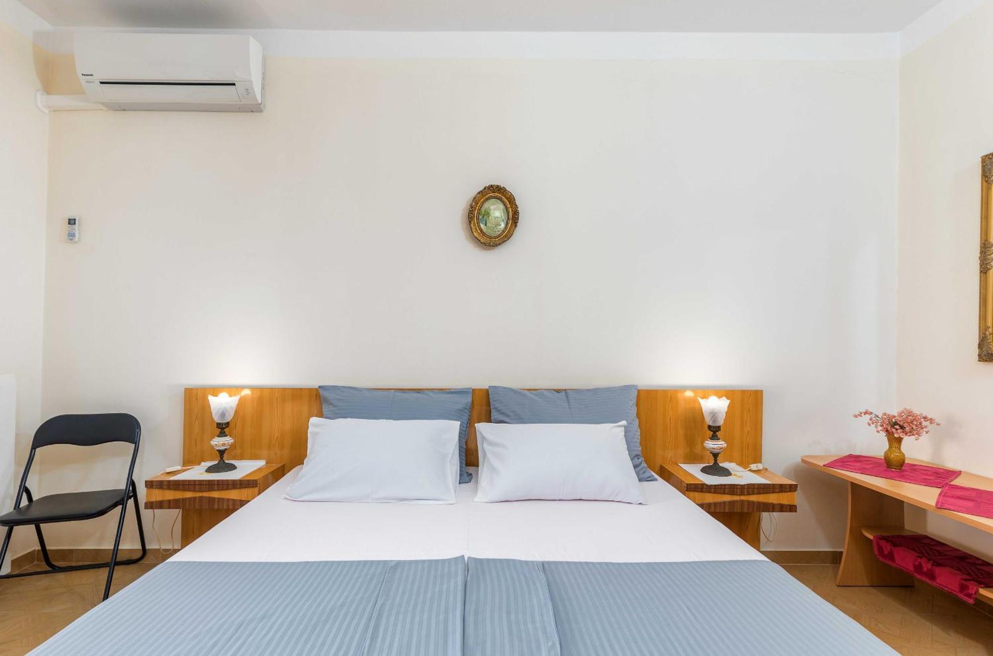 Villa Nada In Fazana - Near The Beach エクステリア 写真